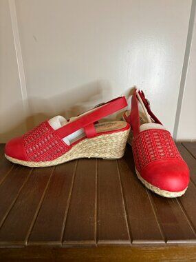 Easy Street Red Women's Wedges 8.5